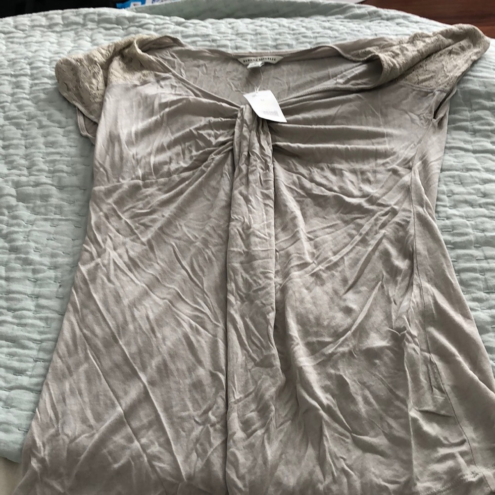 Banana republic size medium top